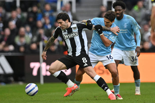 烈竞争中 烈竞争中