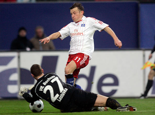 人难以企及 人难以企及